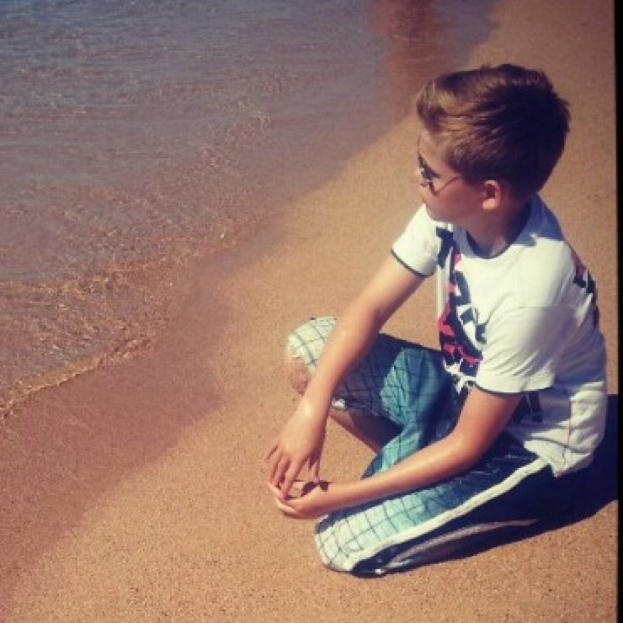 twitter is kut volg me op insta: ___hidde___