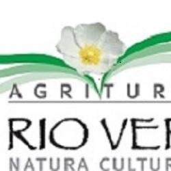 Rio Verde Natura e Cultura è una casa di campagna trasformata in agriturismo, alle porte di Sasso Marconi, Bologna.