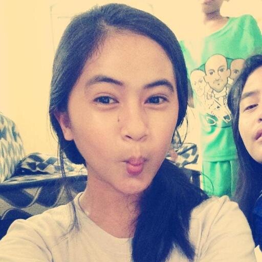 Smile while your still living, because living is all about lauhing