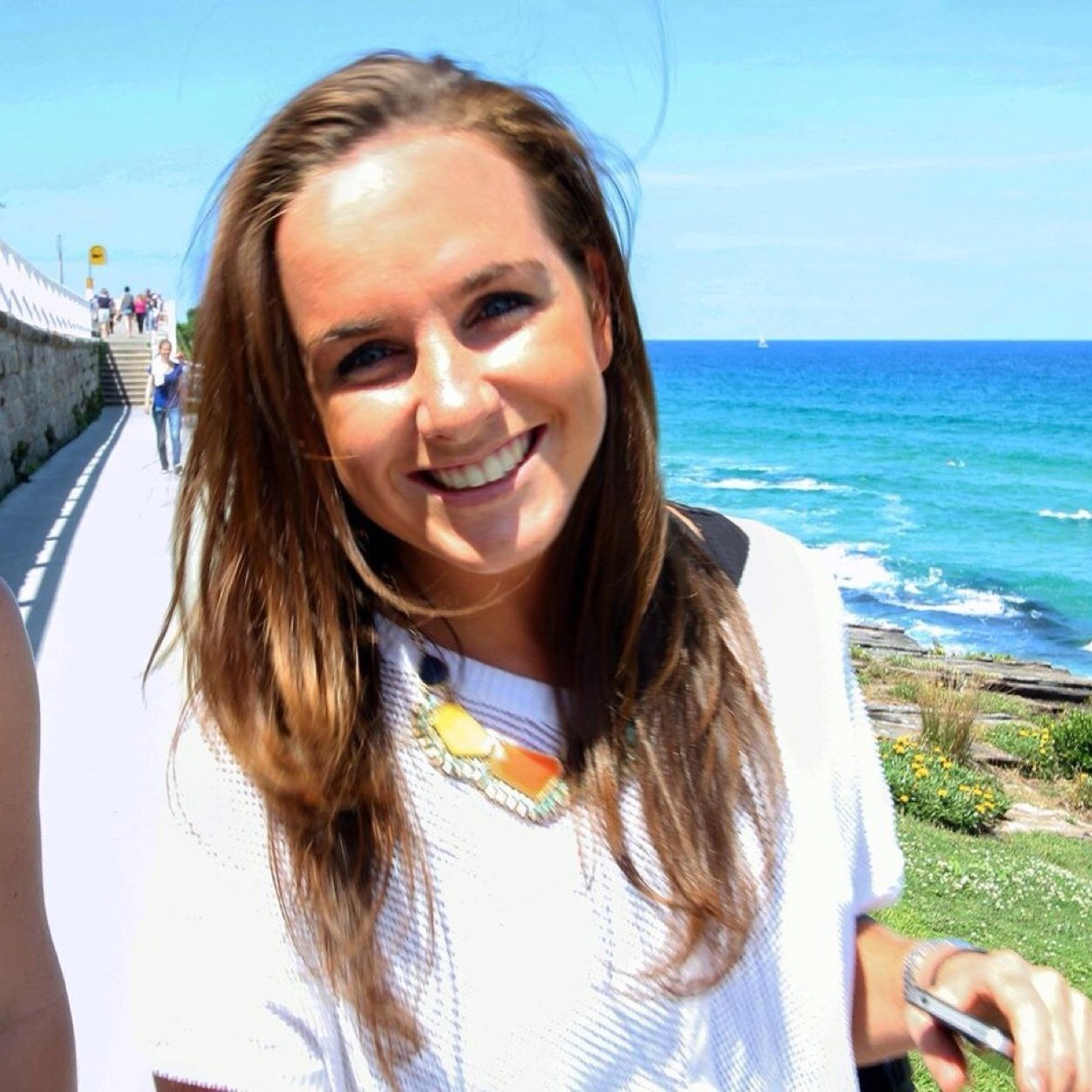 JuliaCook2's profile picture. 