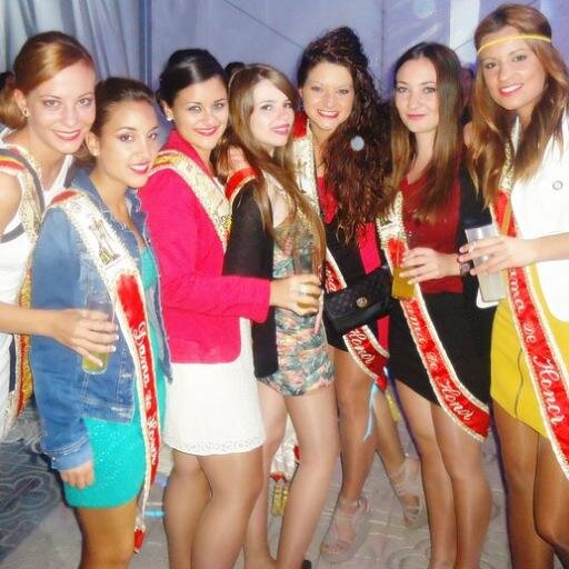 Miriam Gandía (miRiamGR3) Twitter