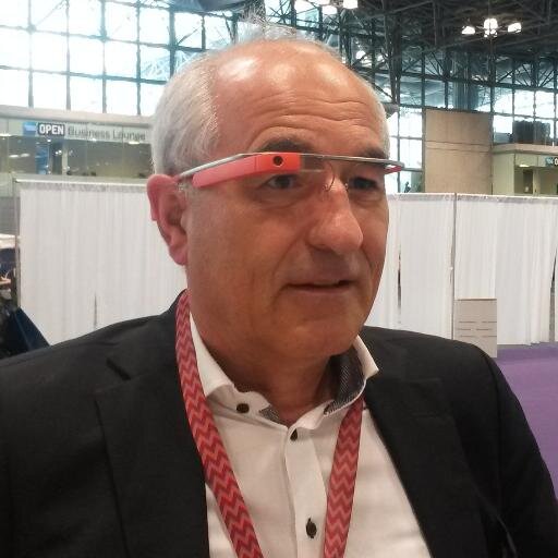 BestVisionBE's profile picture. zorgt voor een goed zicht op elke afstand en voor een onweerstaanbare look. #BestVision_Optiek #specialist #multifocaleglazen #Kleur_en_stijladvies