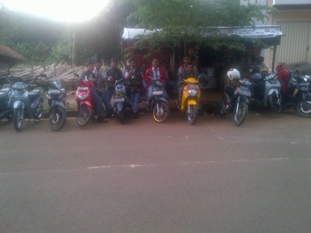 ilyas4912's profile picture. 