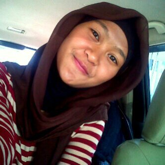 LidaMaulidanii's profile picture. Simple :)