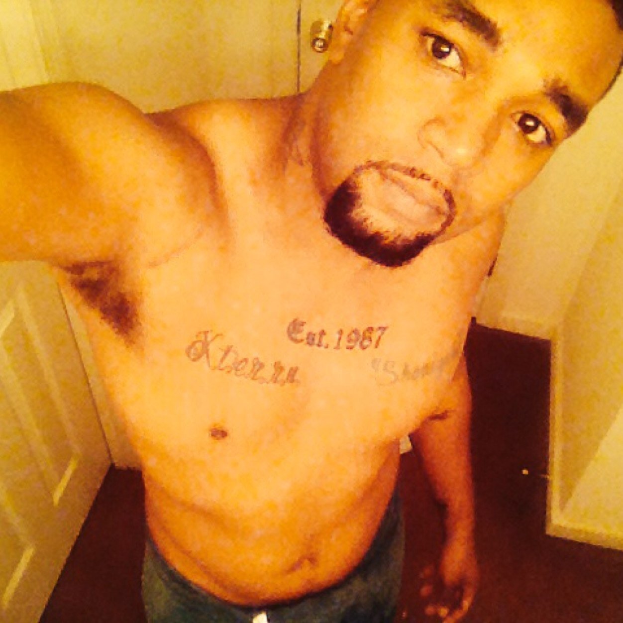 Im dat dude who everybody loves!!!