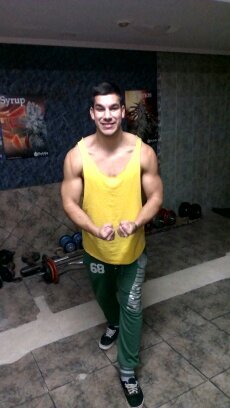 Solo viven aquellos que luchan...    dias De verano ✪Serdito is hear!!! 22 ♡