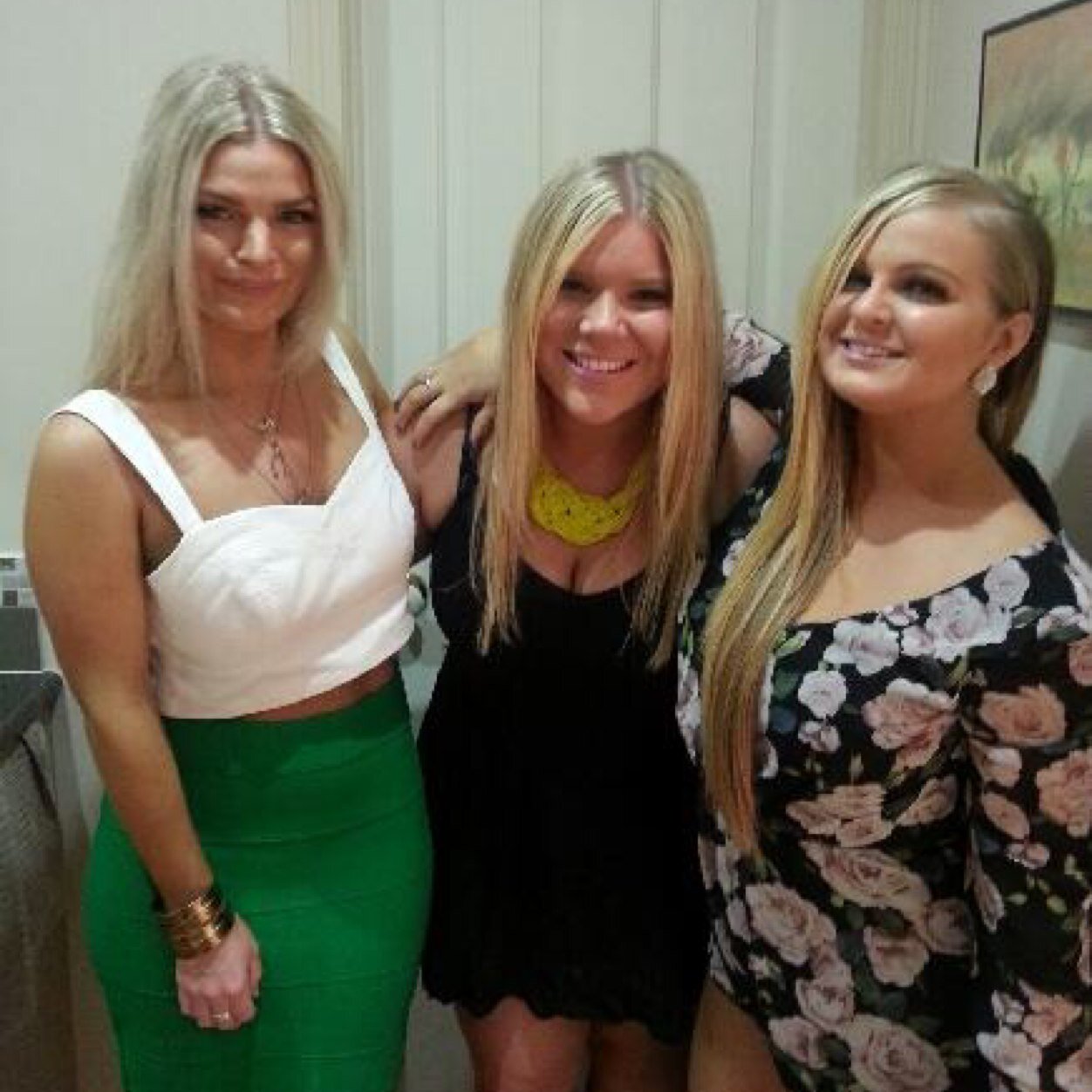 EliseHultgren's profile picture. 