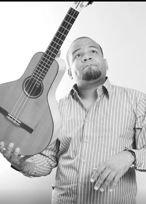 RENEBANDOLA's profile picture. Bandoleando Lic. educación Musical. Ucista
@renebandola