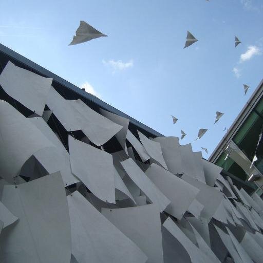 FMLetterario's profile picture. Powered by @KempesAstolfi
Eseguiamo FlashMob letterari su nostra iniziativa, o su segnalazione. Next StoP: 11 Maggio Salone del Libro di Torino. #FMLetterario