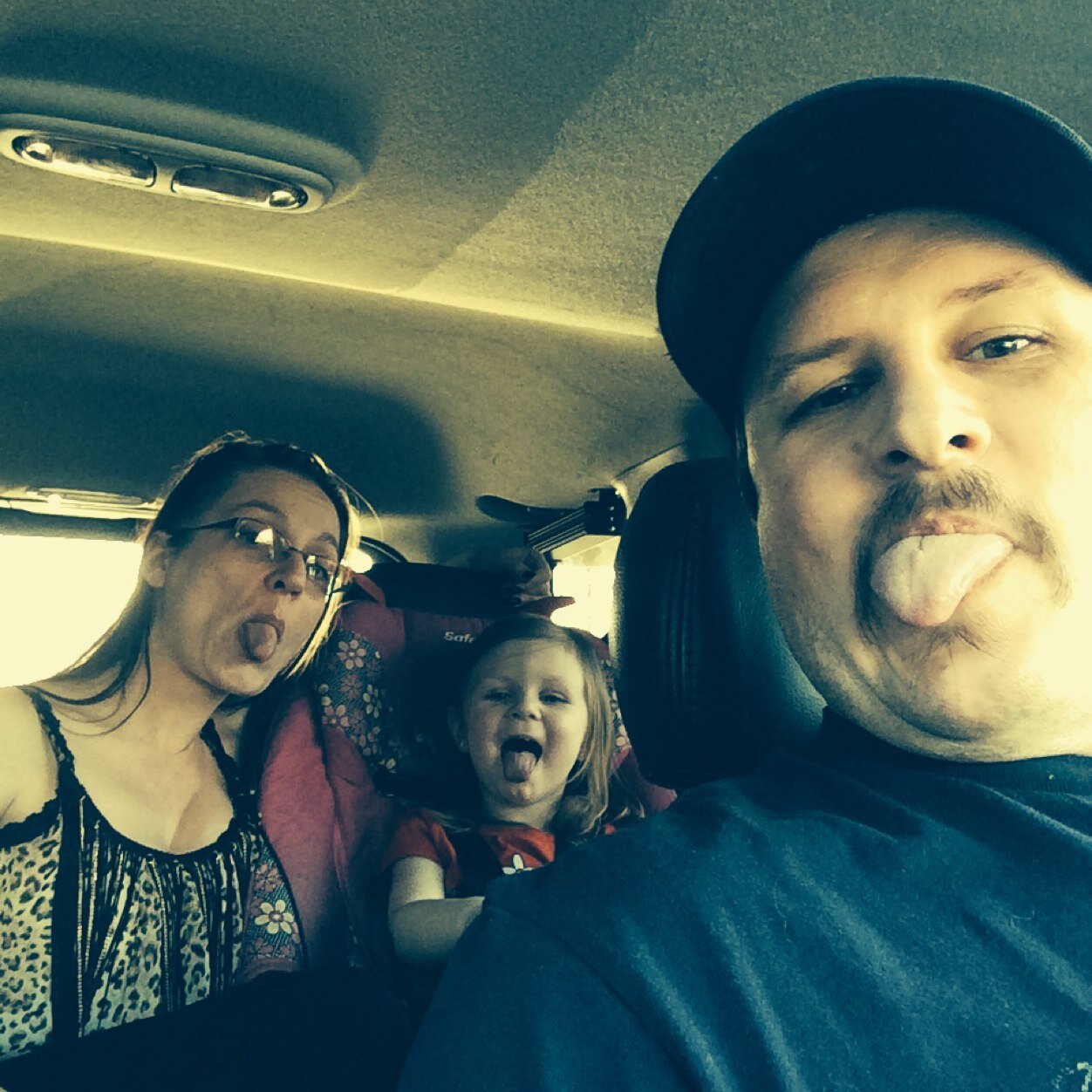 ff4life4950's profile picture. 