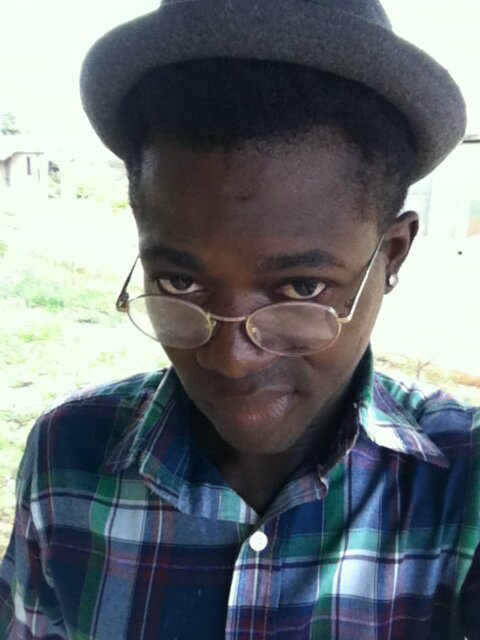 Simple.hmmm dont smile.am a music producer and am also an artist .I sing. Well.if u are artist wanna record you can reach me on 08101291836. Pin 29fb40cc,