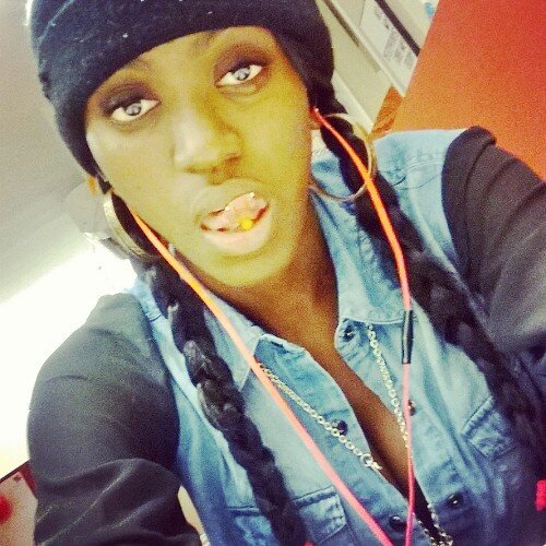 Hi My Name Is Harmony & I'm Originally From Jamaica But Resides In Stone Mountain Georgia. I'm 19 Years Old & My Birthday Is May 17th #TaurusGang.