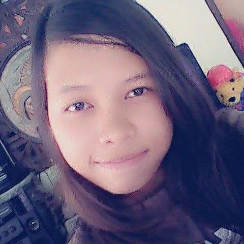 I'm just a simple girl,,,,high school student...love playing volleyball & listening music.. 3 3 ^_^ PLs..FolLow my AccouNt AnD I'll FolLow U Back....^_^ Tnx
