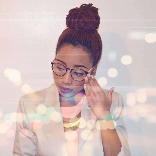 a regular girl with a LIFE MISSION to grow.