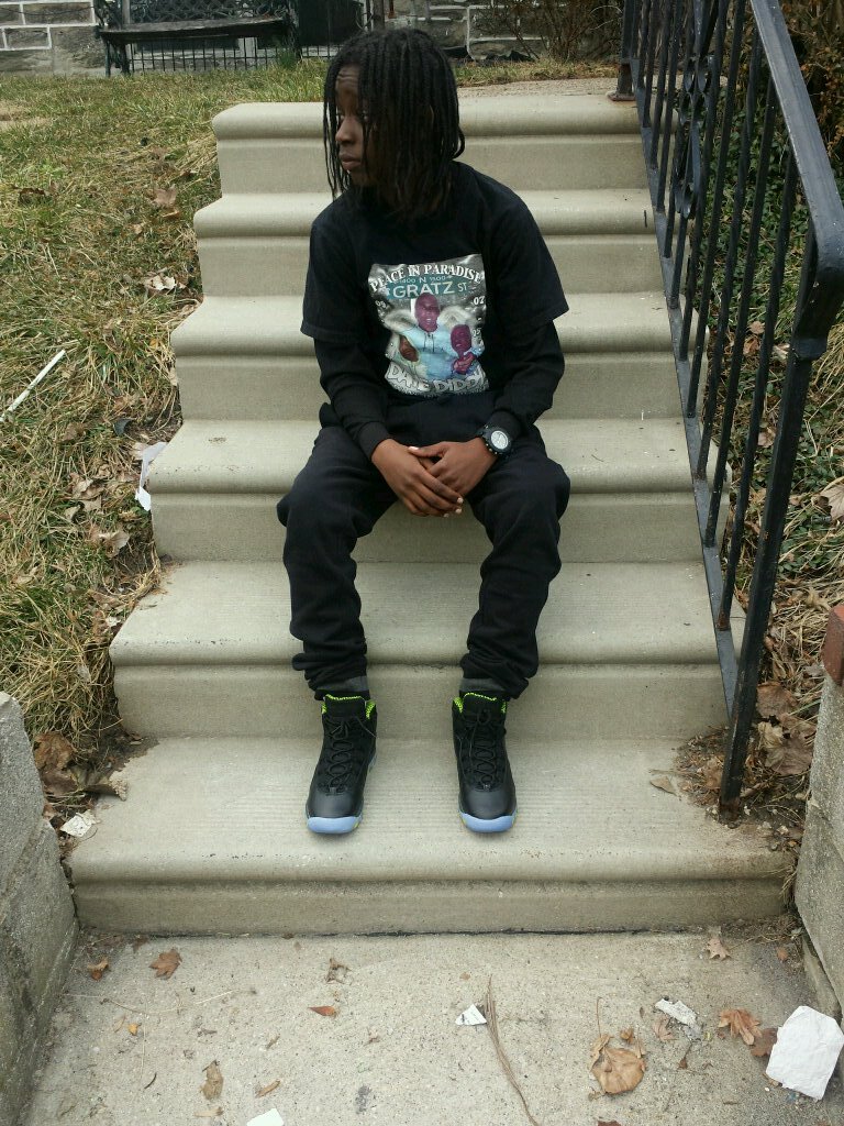 tru$t no one. #GSM new twitter follow me