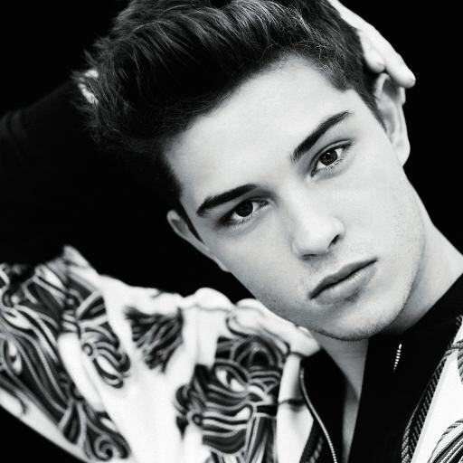 Vincent_Pierce1's profile picture. (RP DRARRY)15 year old Bi Slytherin Model/SInger. Loves many types of music, especially Classical!