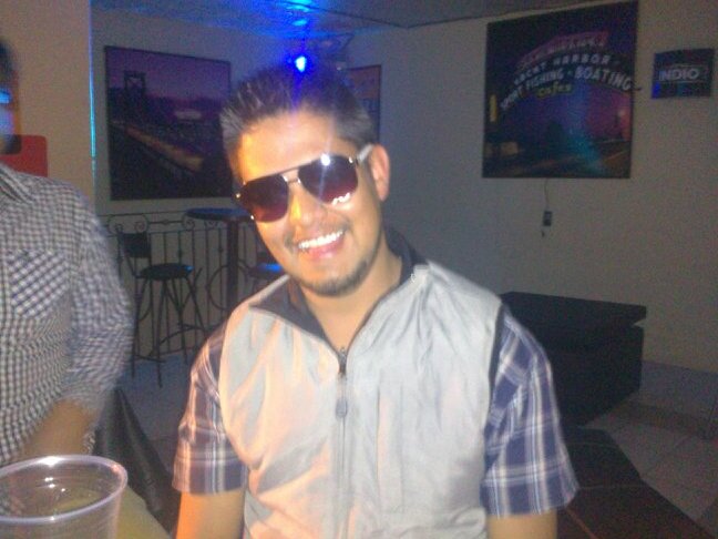 luisbot35's profile picture. 