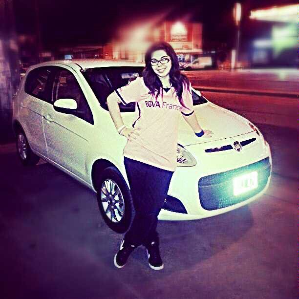 Tengo 14 años, Soy Bailarina,  voy al colegio del sur, 3 Seguime y te sigo :$
