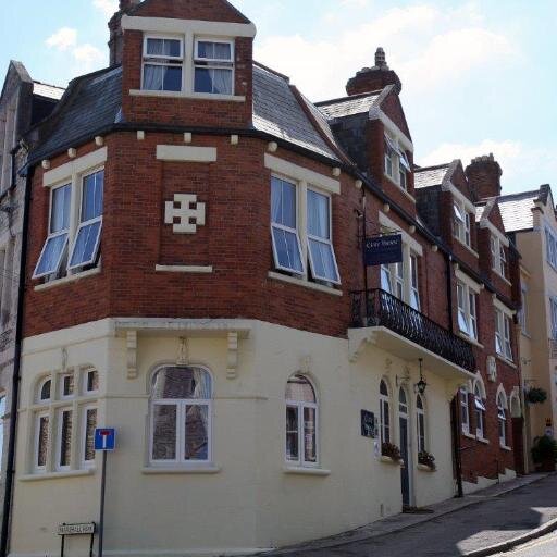 5 Star Guest House in the seaside town of Swanage, Dorset.  Tel: 01929422855
