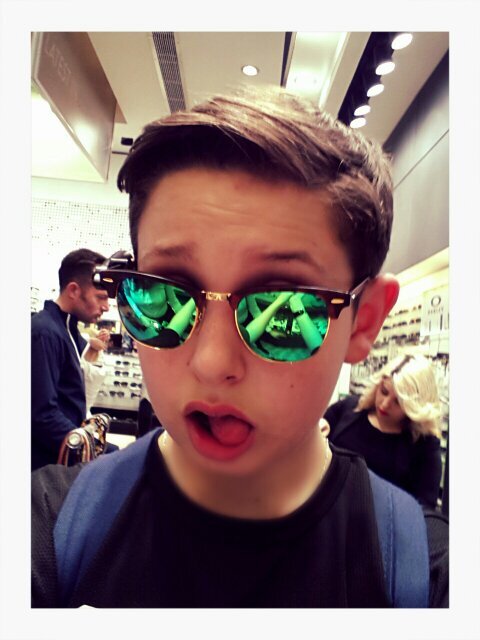 im just an avarage kid....NOT