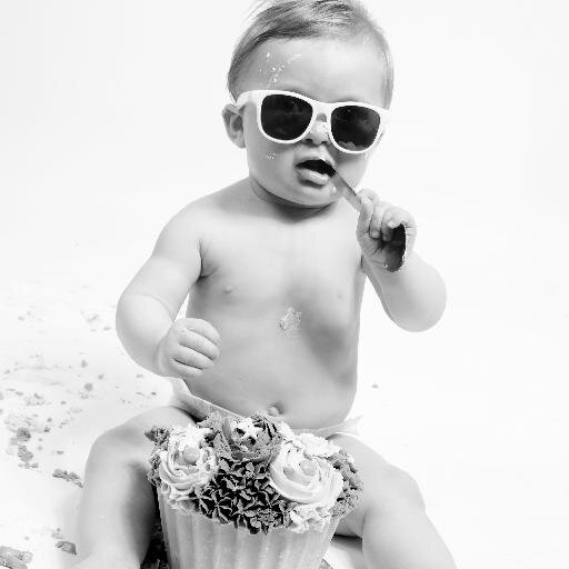 sophieldunne's profile picture. Documentary style photography. I'm always looking for the smaller moments that go un-noticed because they always seem to encapsulate everything and more.