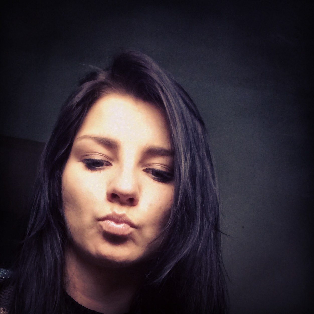 santa_g's profile picture. The world's run on tricks. Everyone plays.