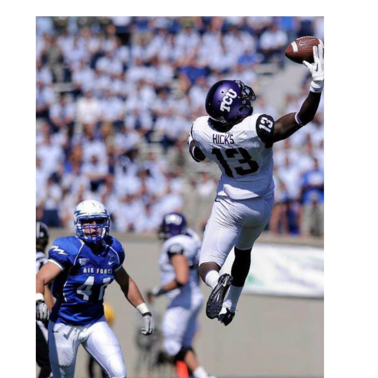 page of Antoine Hicks, striving to be a great example for children so they can be even better than i am. 27 and Thanking God for every second of it. im chillin