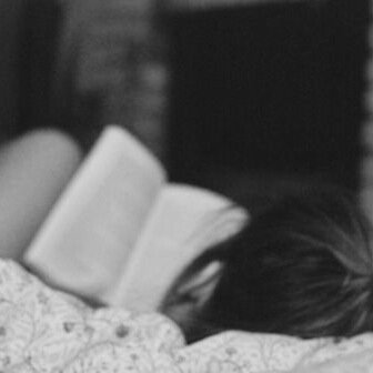 ReadingVienna's profile picture. Wien. Lesesüchtig. Kunterbunt.

http://t.co/hCR272ISuL