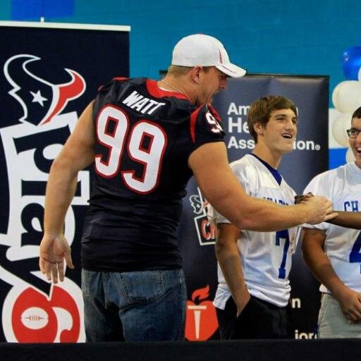 NFLplay60 Houston - encouraging kids to live a healthy lifestyle with 60 minutes of play each day!