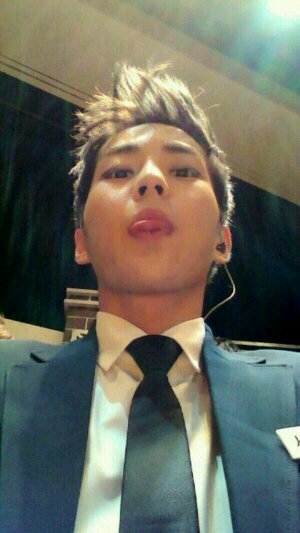 Hello l'm EXOFAN (Xiumin)^ ^ ♥