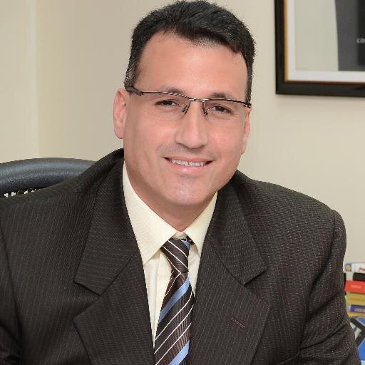 Profesional en el area de TecnologÍas de Información, Director de Negocios Estratégicos en DigitalT Inc.