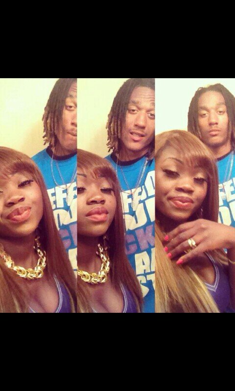 out here grinding fo my wife nd kid,gtta do it sum way sum how