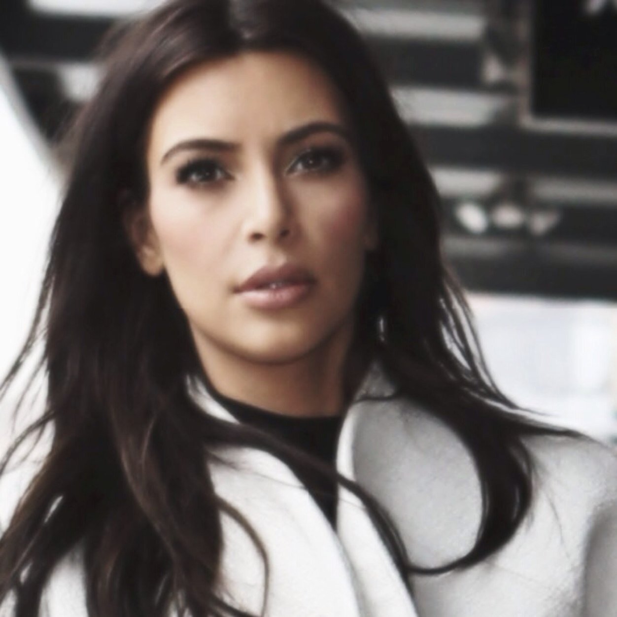 Your daily source for the latest news on Kim Kardashian. Follow me for news, photos, information, quotes and more!