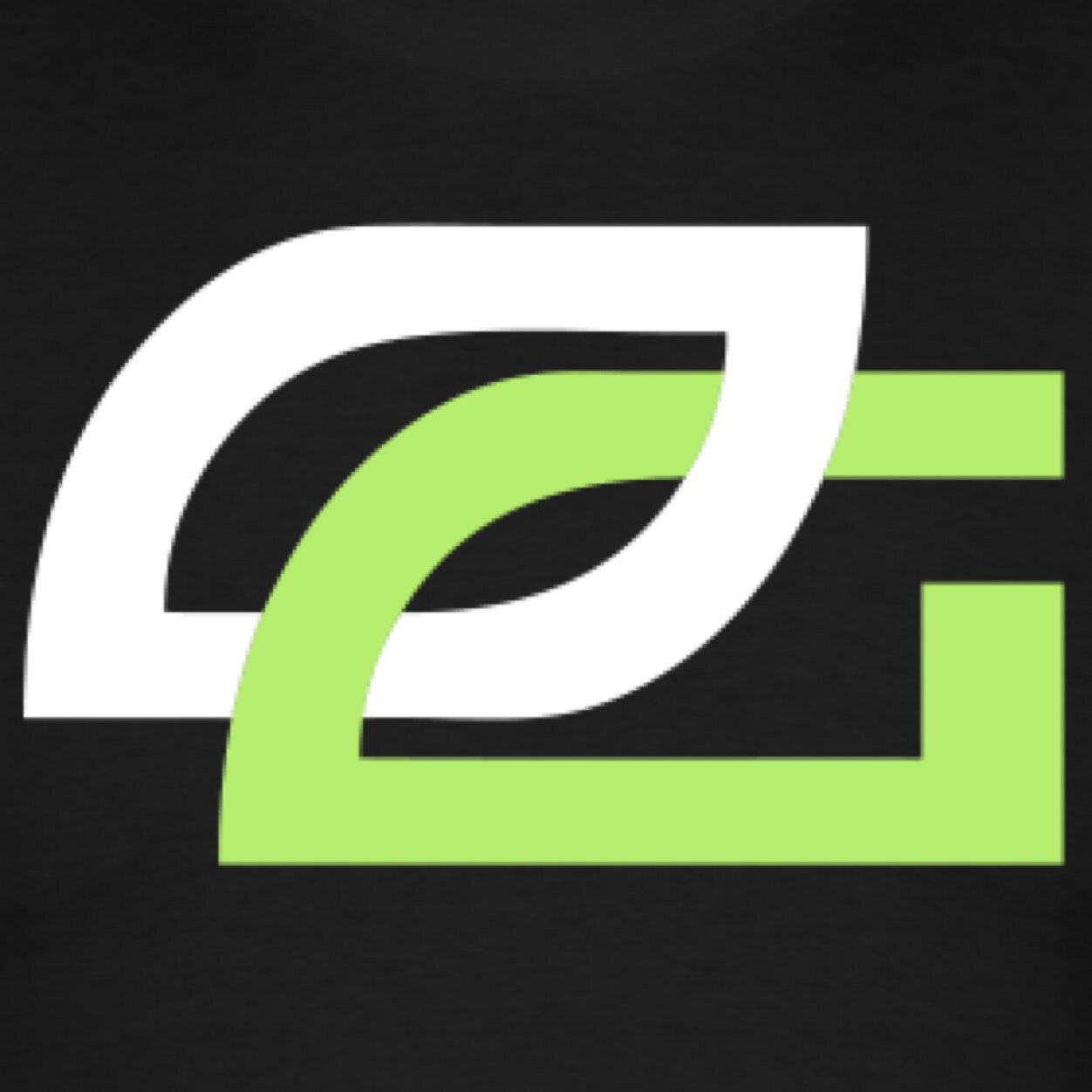 I retweet anything to do with gaming. Just @ me your tweet to be retweeted!