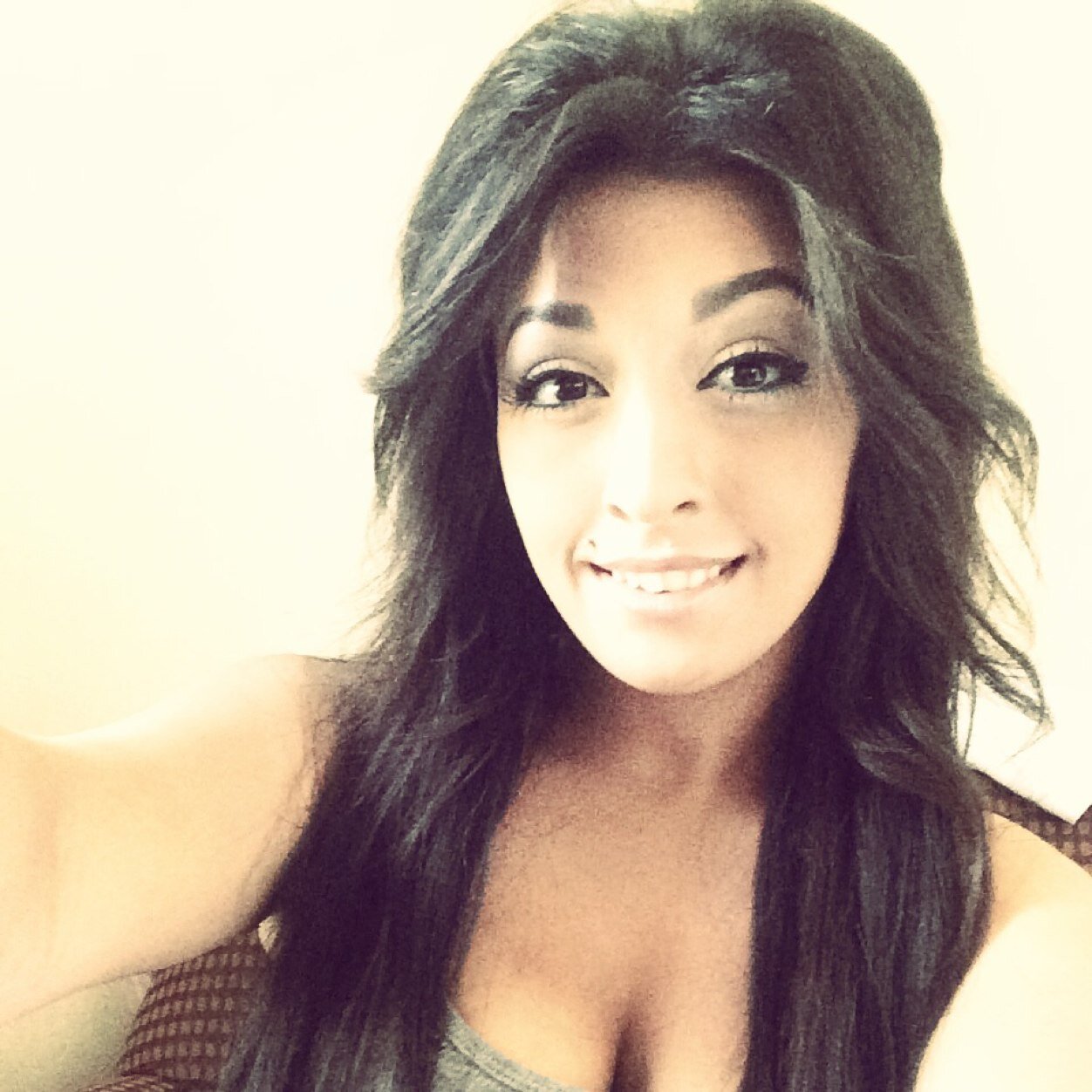 RendLara's profile picture. -i'm 20 years old.