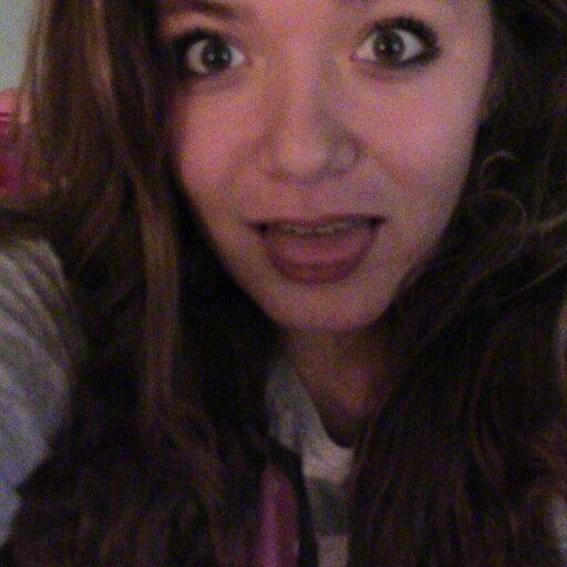 JoannaSnedden's profile picture. Daughter of the King :)