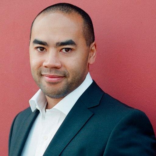 DarrenWinston's profile picture. Raised in Seattle. Worked in #NYC, #BeverlyHills & #Bellevue. Top producing #Realtor in the country. #TigerDad. #Golfer. #TrophyHusband. Lucky Guy.