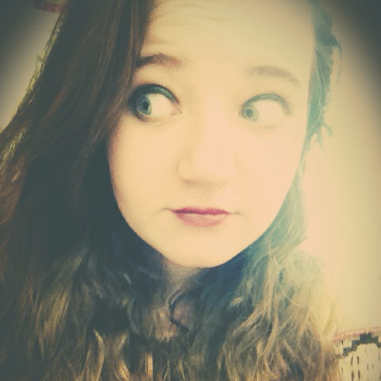 This is my personal account. Follow me @Gavrielle_Ten10