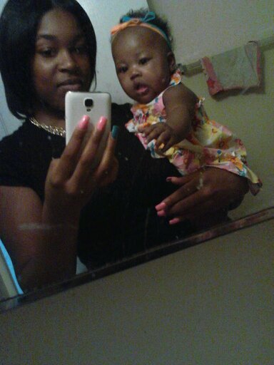 young & thuggin & ion give uh fuck!!