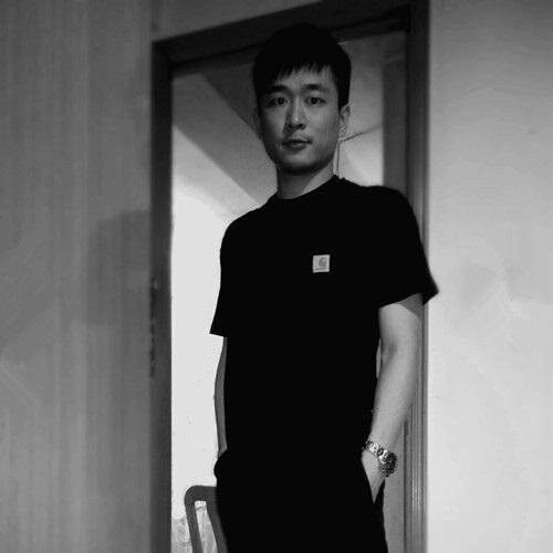 没有人是傻子，只有被当成傻子的时候。