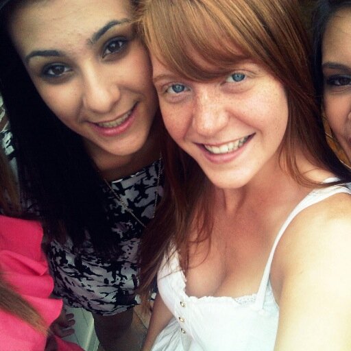 Lindseyjones97's profile picture. and if you dont know, now you know