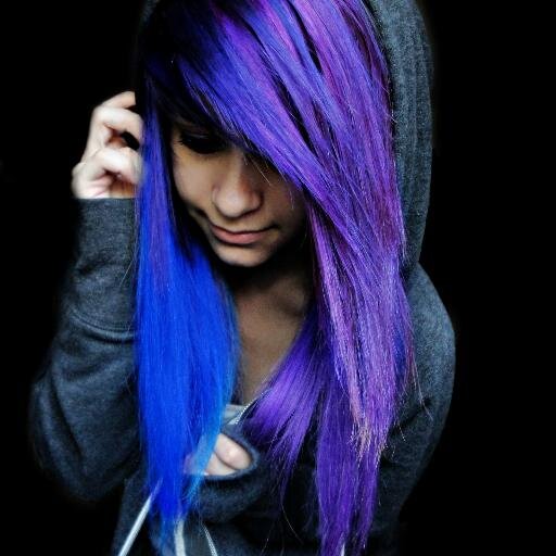 Never feel alone. Why? Because your not.
Just tweeting relatable things. #teamfollowback