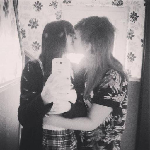 dont try and fuck with my relationship with my girl because  she's my everything , if you like BVB, BMTH, PTV, ATL we can be friends.