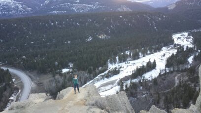 Getting reconnected with Nature and with myself. Living for now. On a journey with happiness.