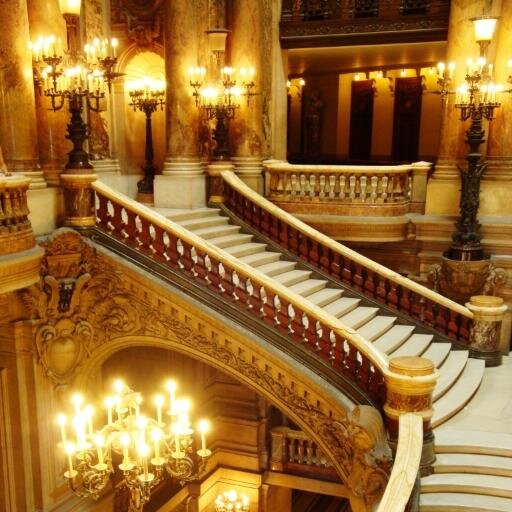 Blog parisien & cosmopolite by Anne-Laure Faubert depuis 2010 #Culture #voyages #gastronomie @ScPoAlumni #Dirigeante @BullesCulture et #fooddeculture