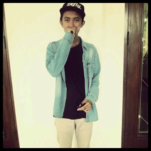 instagram= oscaroasis