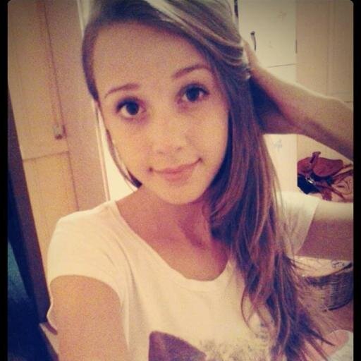 Vadia eu te amo tanto que tu n tem noção olha tu é mais que uma melhor amiga é uma irmã q eu tenho ciumes vo ta smp ai bicth te amo mana p Bianca wartha
