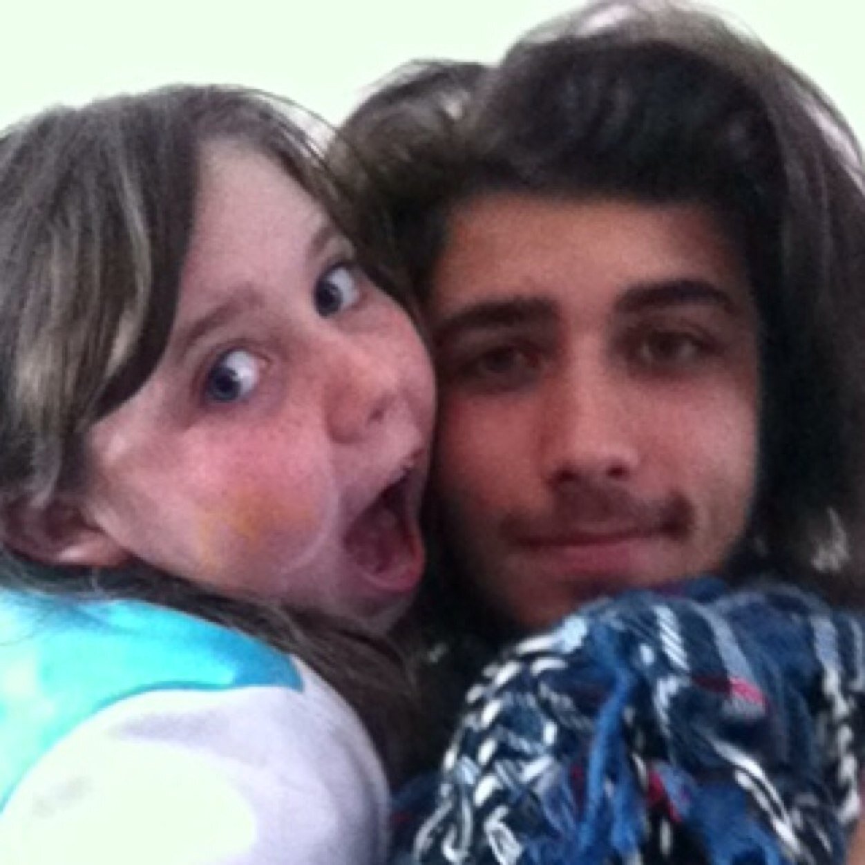 Mes cheveux en font parler plus d'un, vas couper les tiens au lieu de parler des miens #TeamPSG #TeamItalia #TeamSbb