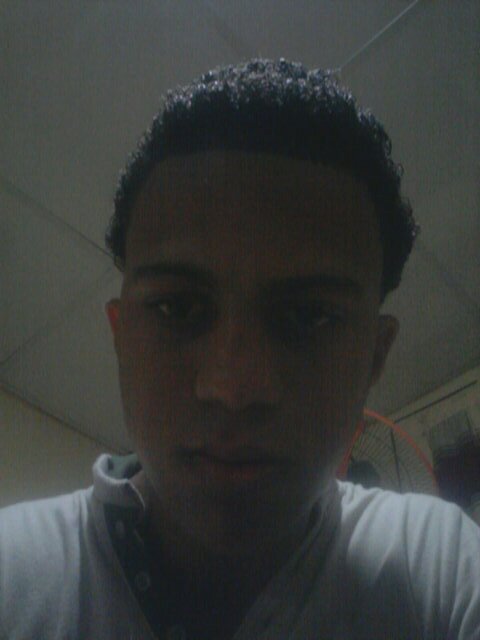 Peluchito_09's profile picture. tWiTtEr OfIsIaL%No TeNgO eNeMiGoS sOlO fAnAtIcOs/As FuStRaDaS/oS cNmIgO((lLeGo Tu AcTOR De PeLiCuLa MAMI))://(Tu SuFrEs PoR q EsA eS mI CtRt