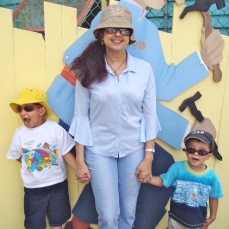 author, editor, professor, and mom of two gods of the Olympus: Ares and Eros! #yanitziacanetti #editoradelibros #librosparaniños #drseussinspanish